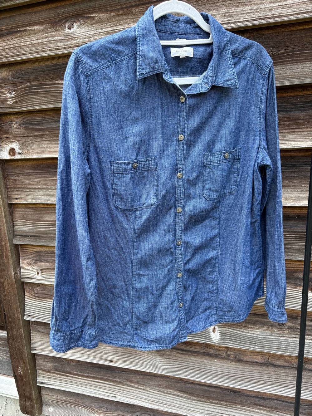 Loft Blue Chambray Button-Up Shirt